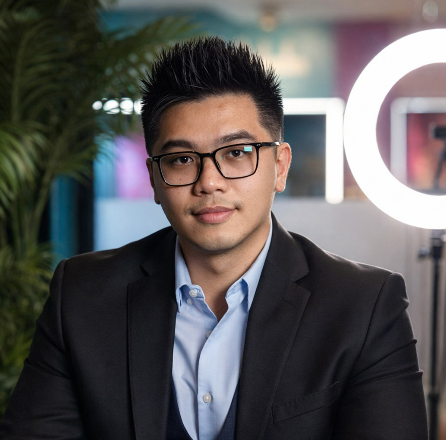 Hong Chun Tan, Founder & Clinical Director of Engage Clinic